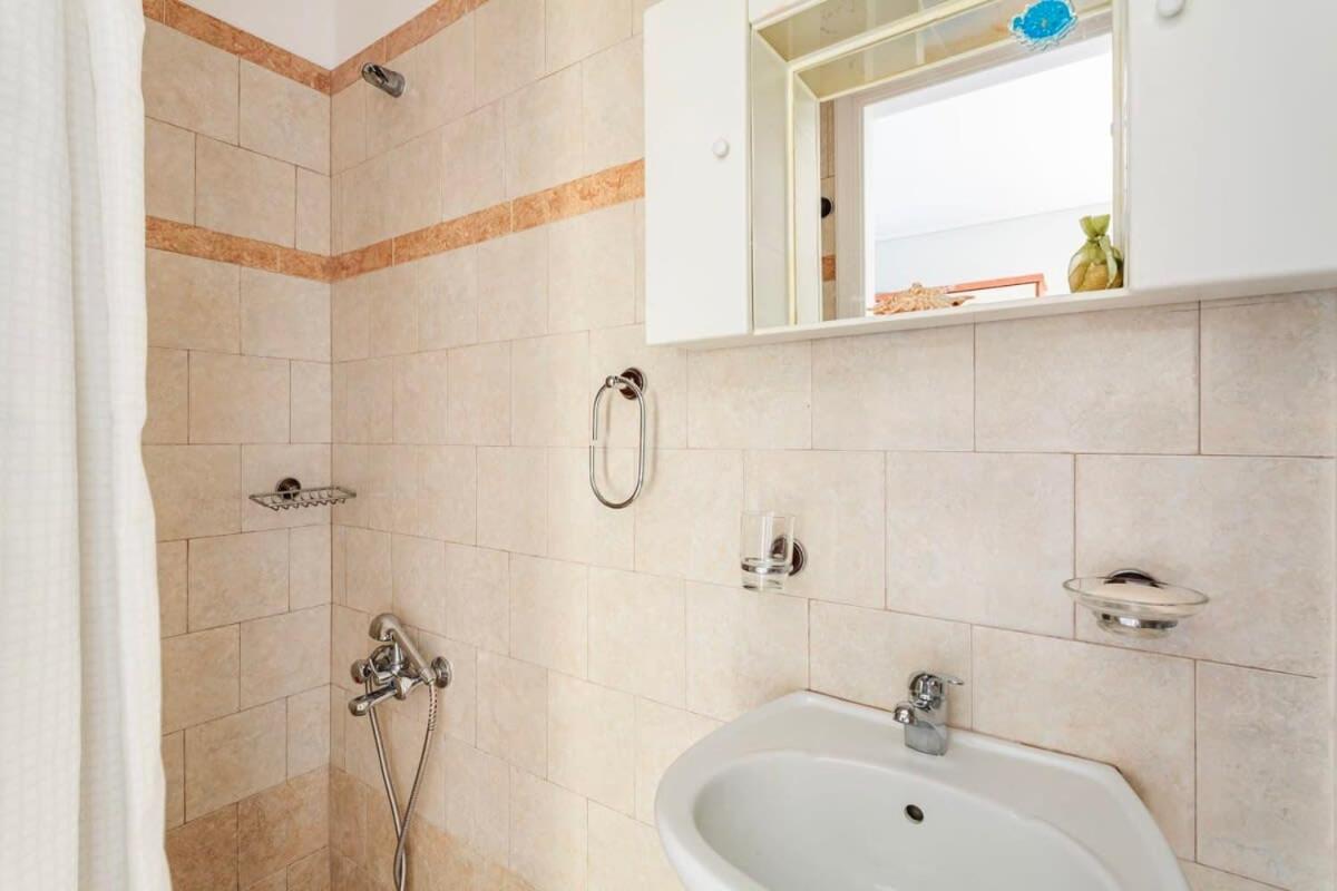 Seaview Terrace Haven-Perfect Location By The Sea Villa Kalamata Ngoại thất bức ảnh